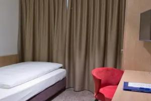 Astor und Aparthotel, Кёльн