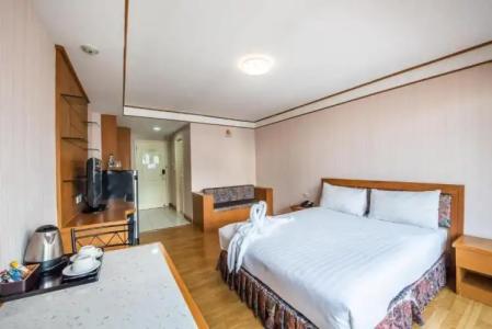 Roseate Ratchada - 84