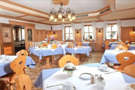 Bayerischer Hof - 13