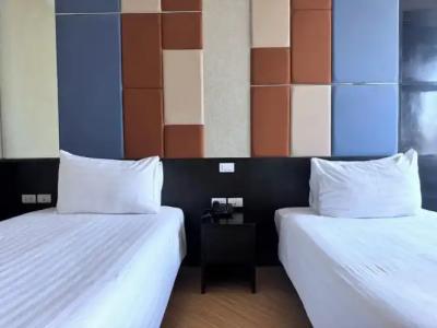 The Sunreno Sha - 94