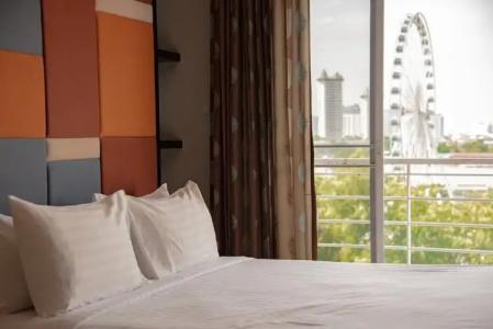 The Sunreno Sha - 204