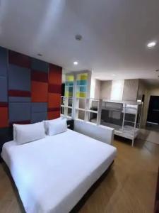 The Sunreno Sha - 51