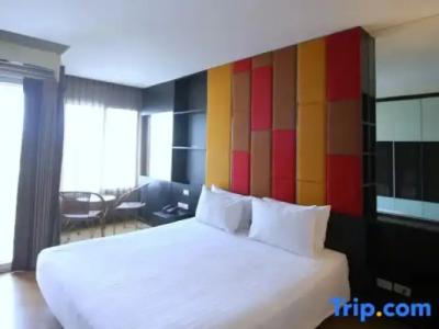 The Sunreno Sha - 69