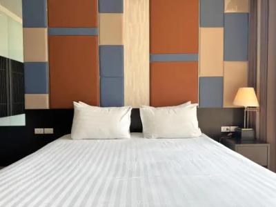 The Sunreno Sha - 36