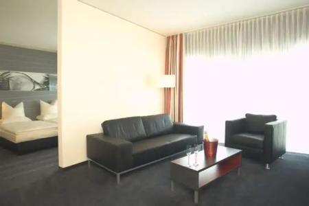 Novina Herzogenaurach Herzo-Base - 53