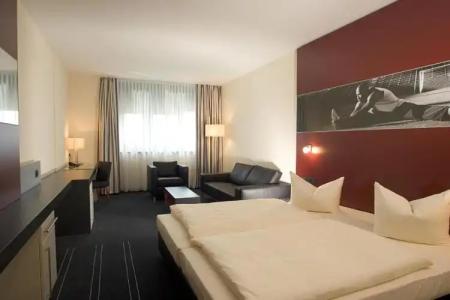 Novina Herzogenaurach Herzo-Base - 50