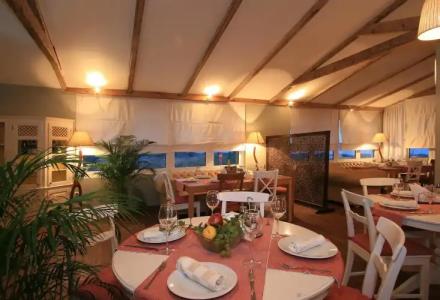 Blue Orange Beach Resort - 10