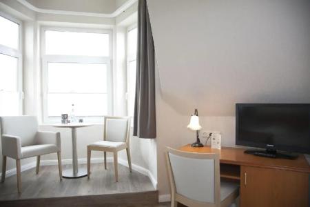 An der Altstadt - 12