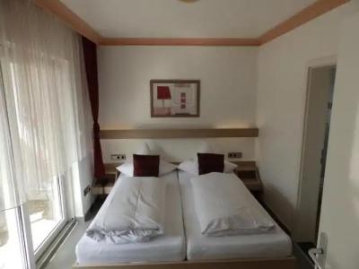 H41 Inn Garni Freiburg - 24