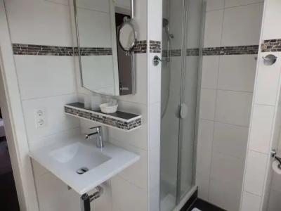 H41 Inn Garni Freiburg - 8