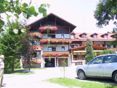 Waldpension Jägerstüberl - 12