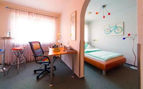 Ambient am Europakanal - 94