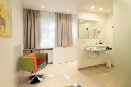 Werners Boutique - 85