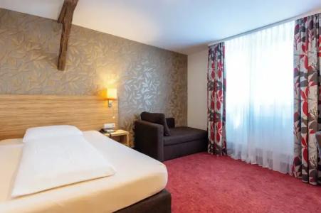 City Partner Lenz - 45