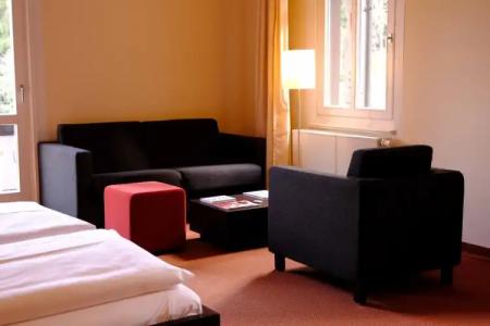 Fritz Lauterbad - 97