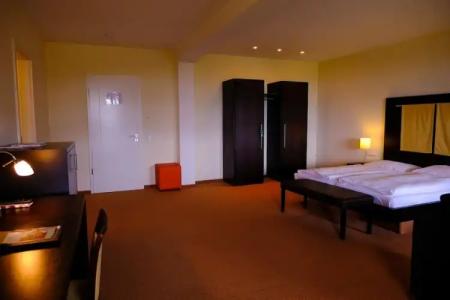 Fritz Lauterbad - 91