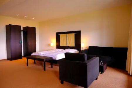 Fritz Lauterbad - 92