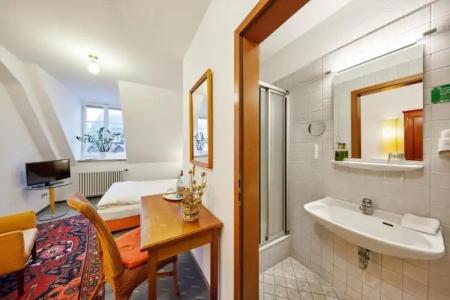 Zum Roten Bären - 11