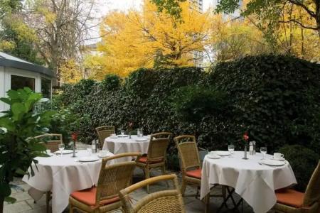 Nh Frankfurt Villa - 12