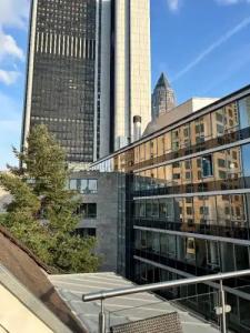 Nh Frankfurt Villa - 40