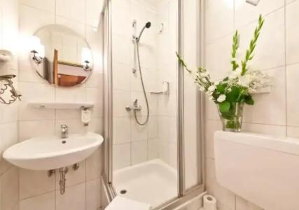 Primus Frankfurt Sachsenhausen - 40