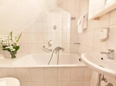 Primus Frankfurt Sachsenhausen - 50