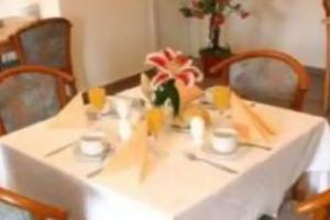 Отель «Crown», Франкфурт-на-Майне