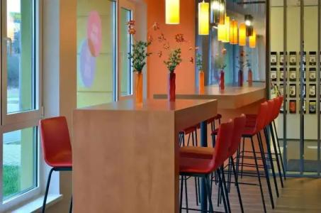 B&B Frankfurt Niederrad - 11