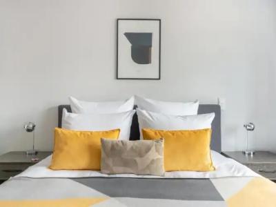 numa Fast & Digital Check-in I Oben - 44