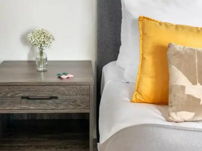 numa Fast & Digital Check-in I Oben - 7