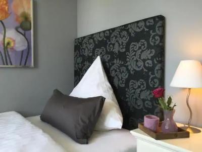 Heddernheimer Hof - 54