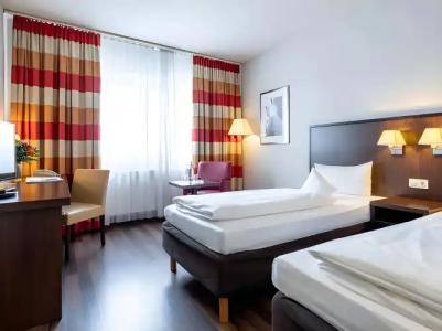 Trip Inn Frankfurt Nordwestzentrum - 2