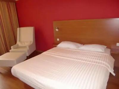 Azimut Frankfurt - 121