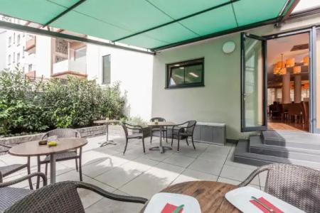 Azimut Frankfurt - 3