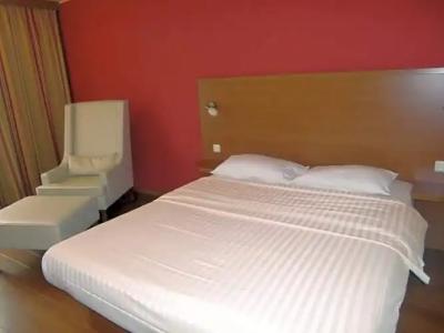 Azimut Frankfurt - 105