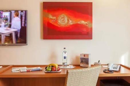 Azimut Frankfurt - 95