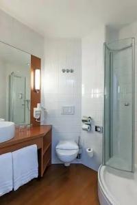 Azimut Frankfurt - 92