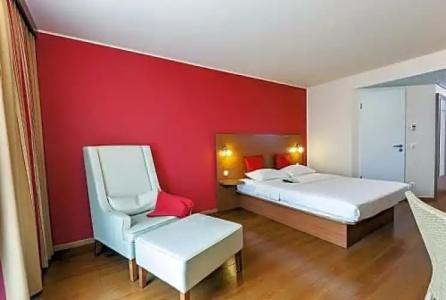 Azimut Frankfurt - 116