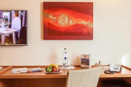 Azimut Frankfurt - 130