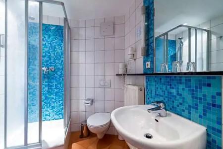 Schöne Aussicht - 80