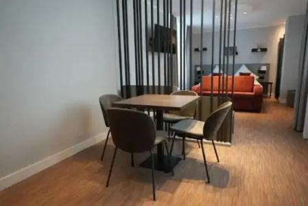 United Frankfurt City Center - 56