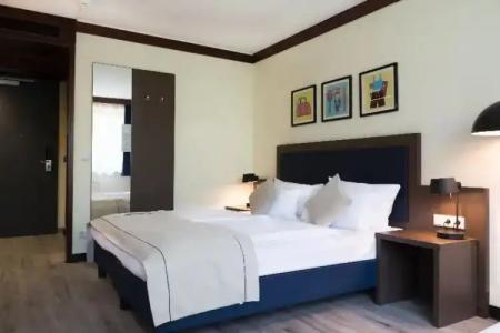 Novum Imperial Frankfurt Messe - 50