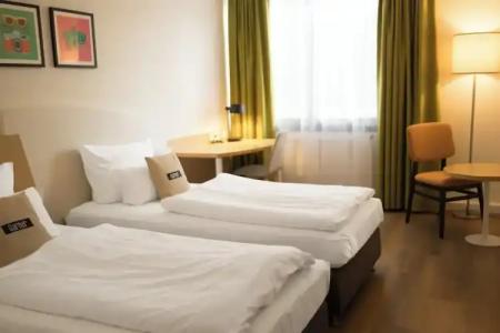 Select Erlangen - 28