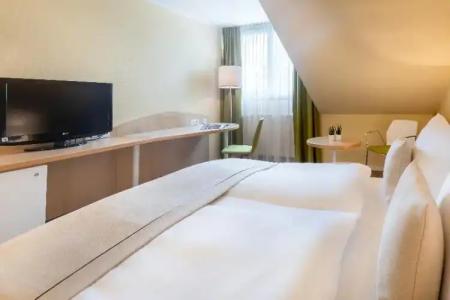 Select Erlangen - 81