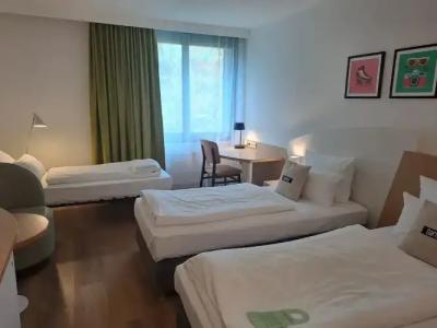 Select Erlangen - 69