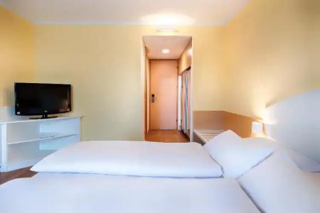 Select Erlangen - 42