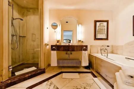 Kronenschlösschen - 9