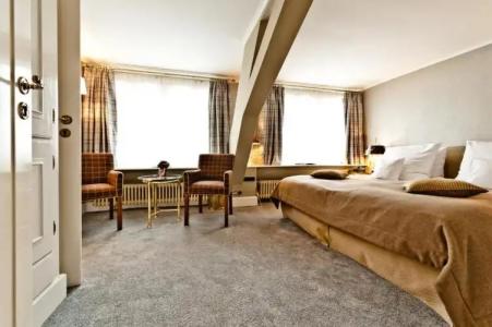 Kronenschlösschen - 36