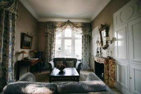 Kronenschlösschen - 51