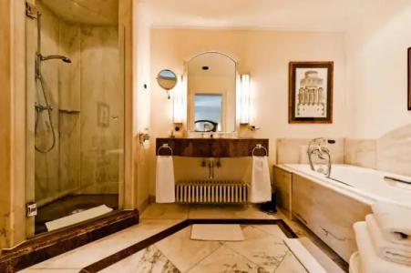 Kronenschlösschen - 35